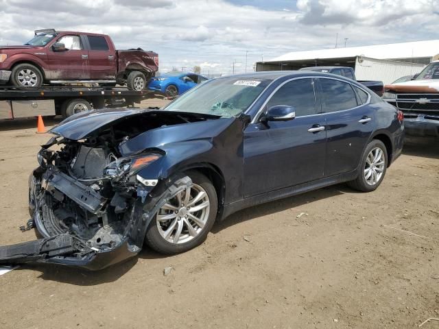 2018 Infiniti Q70 3.7 Luxe