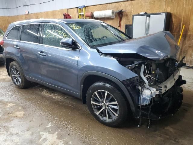 2018 Toyota Highlander SE