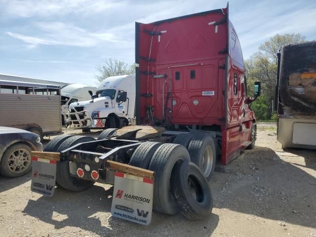 2016 Freightliner Cascadia 125