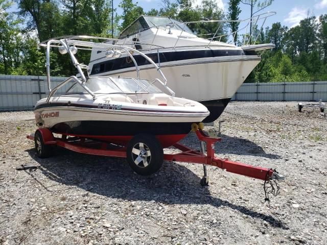 2010 Tahoe Boat