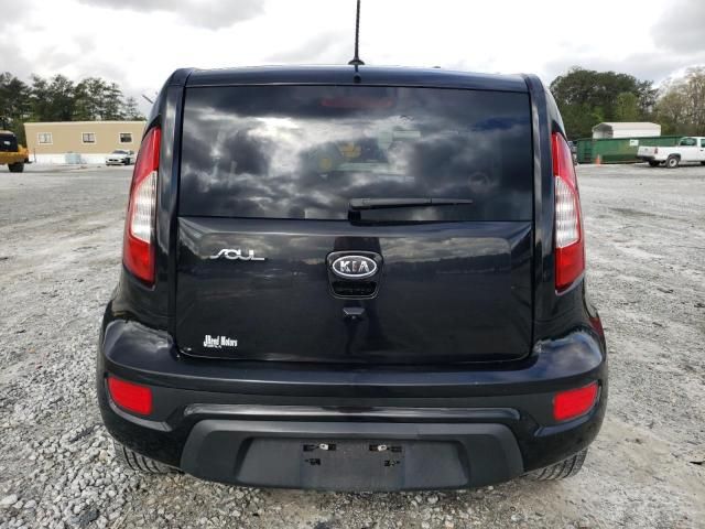 2012 KIA Soul +