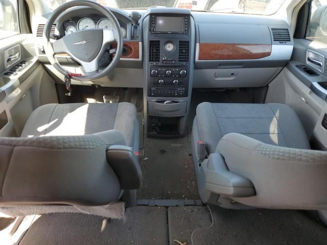 2008 Chrysler Town & Country Touring