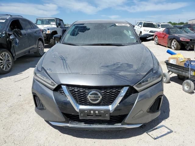 2022 Nissan Maxima SV