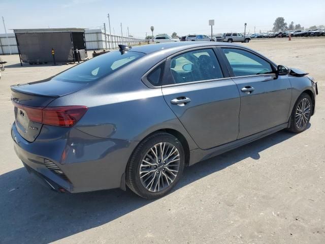 2023 KIA Forte GT Line