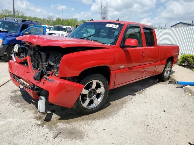 2005 Chevrolet Silverado SS