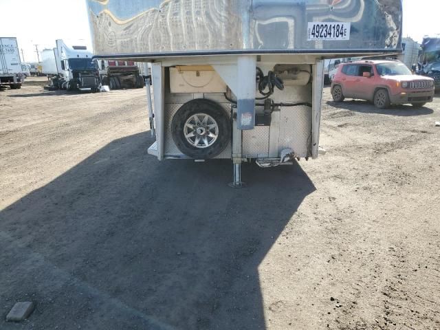 2001 Trailers Horse TRL