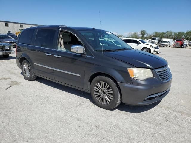 2011 Chrysler Town & Country Limited