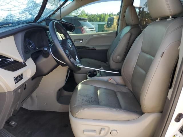 2015 Toyota Sienna XLE