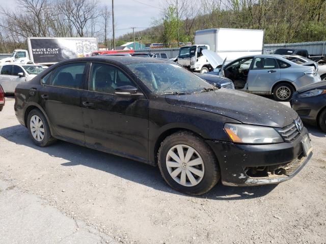 2013 Volkswagen Passat S