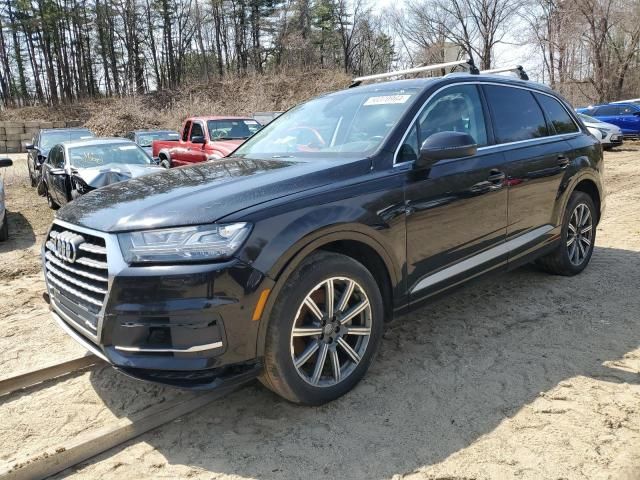 2019 Audi Q7 Premium Plus