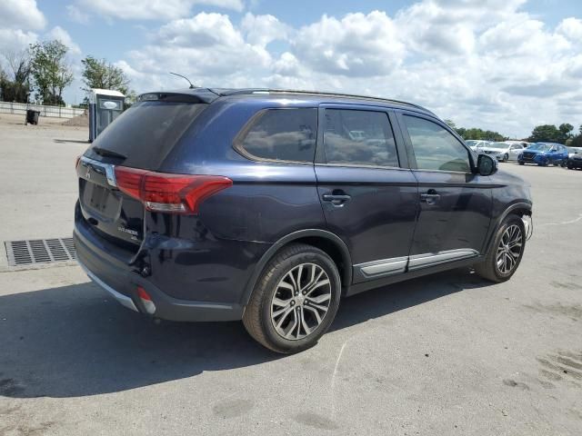 2016 Mitsubishi Outlander SE