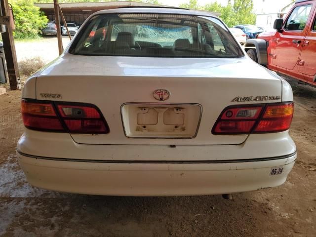 1999 Toyota Avalon XL