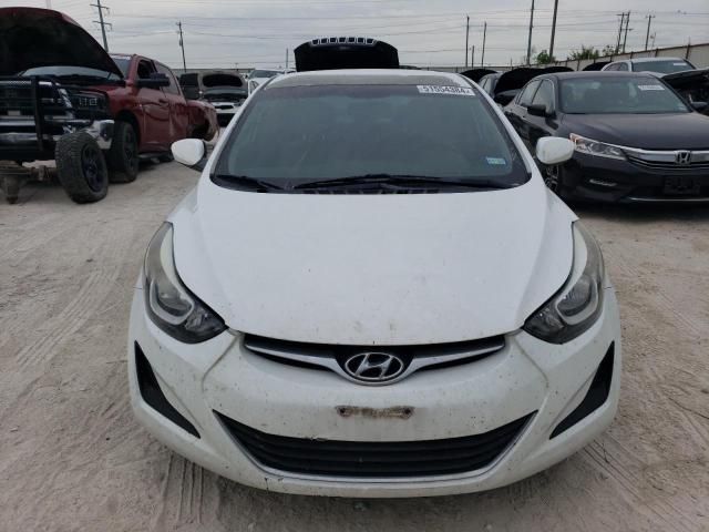 2016 Hyundai Elantra SE