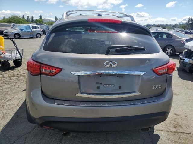 2010 Infiniti FX35