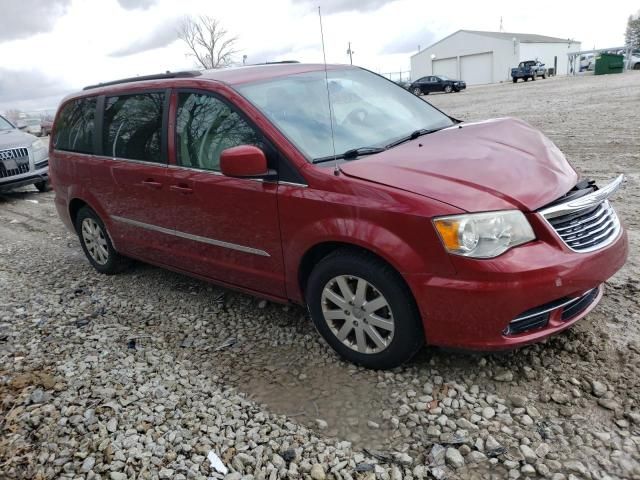 2016 Chrysler Town & Country Touring