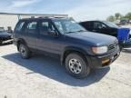 1997 Nissan Pathfinder LE