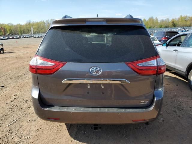 2017 Toyota Sienna XLE