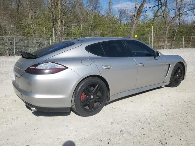 2011 Porsche Panamera 2