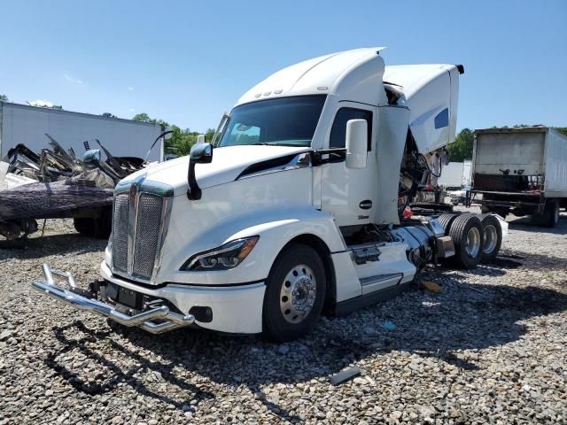 2024 Kenworth Construction T680