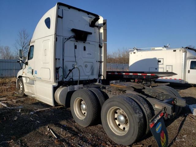 2018 Freightliner Cascadia 125