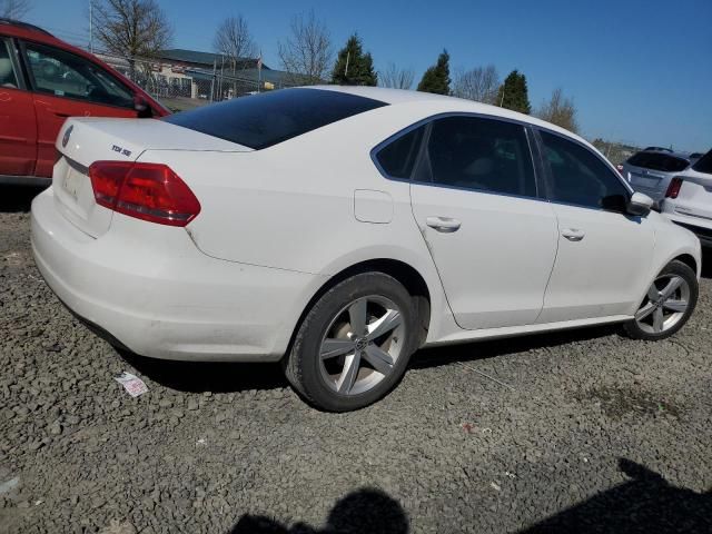 2013 Volkswagen Passat SE