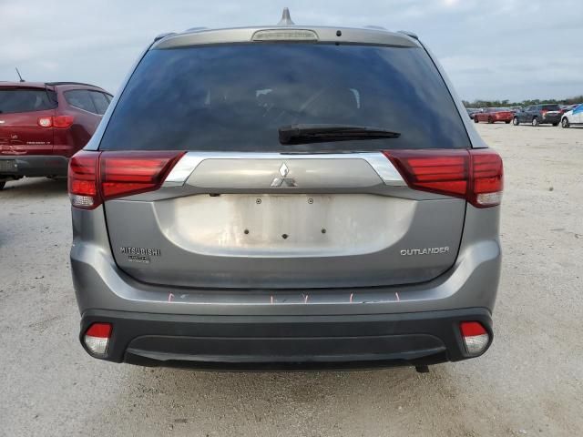 2018 Mitsubishi Outlander SE