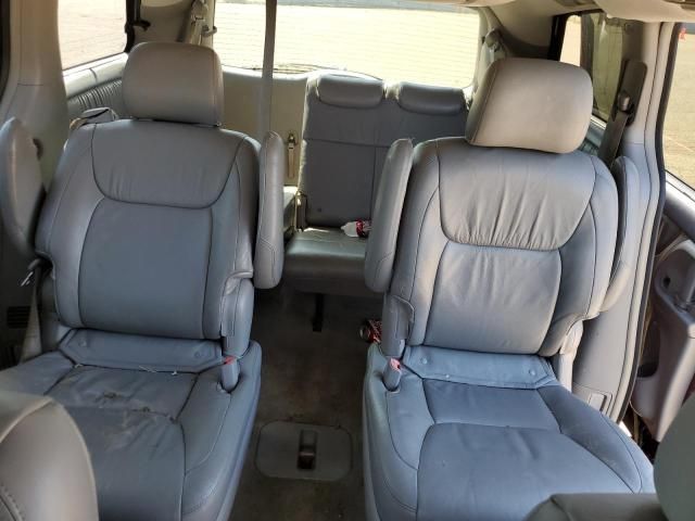 2006 Toyota Sienna XLE