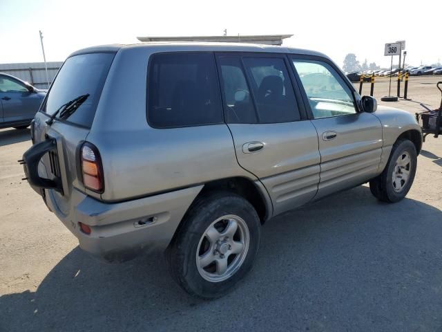 2000 Toyota Rav4