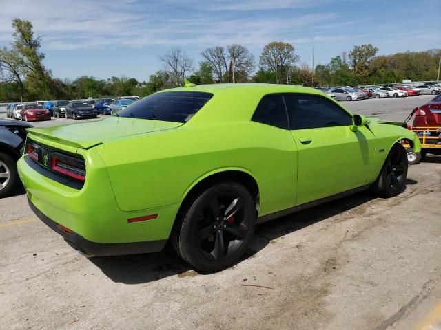 2015 Dodge Challenger SXT