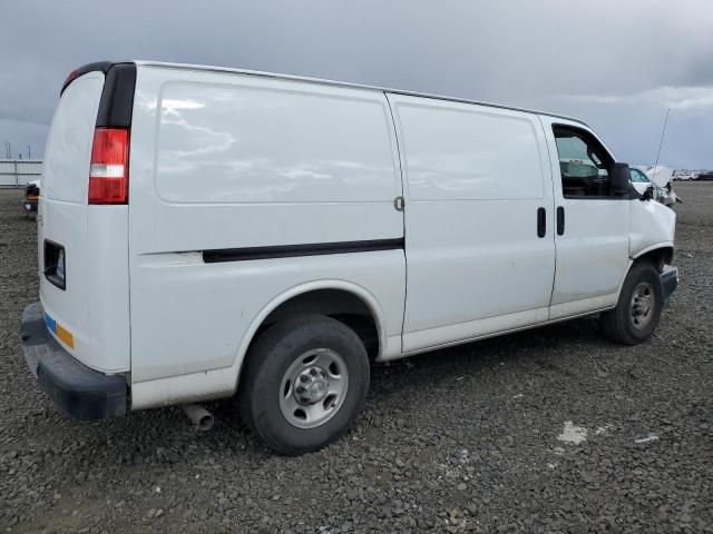 2020 Chevrolet Express G2500