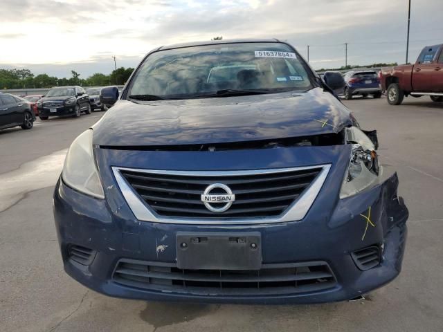 2013 Nissan Versa S