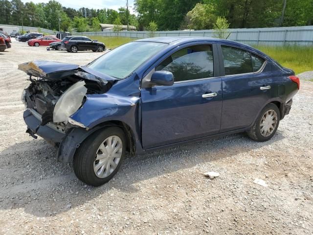 2012 Nissan Versa S