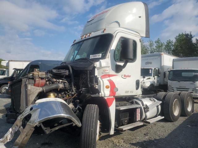 2017 Freightliner Cascadia 125