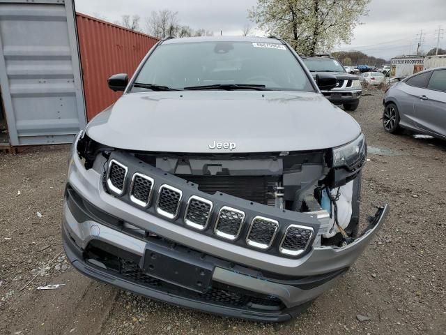 2023 Jeep Compass Latitude LUX