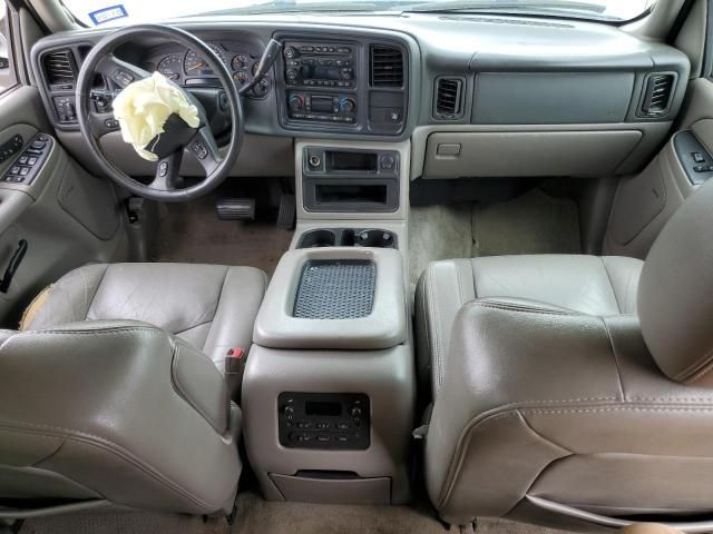 2005 Chevrolet Suburban C1500