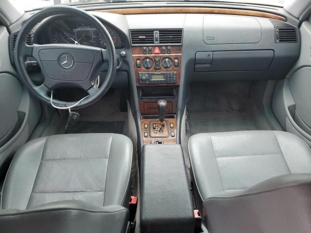 2000 Mercedes-Benz C 230