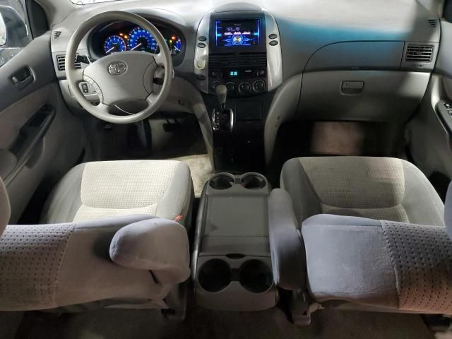 2006 Toyota Sienna CE