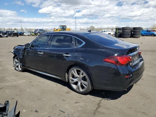 2016 Infiniti Q70 3.7