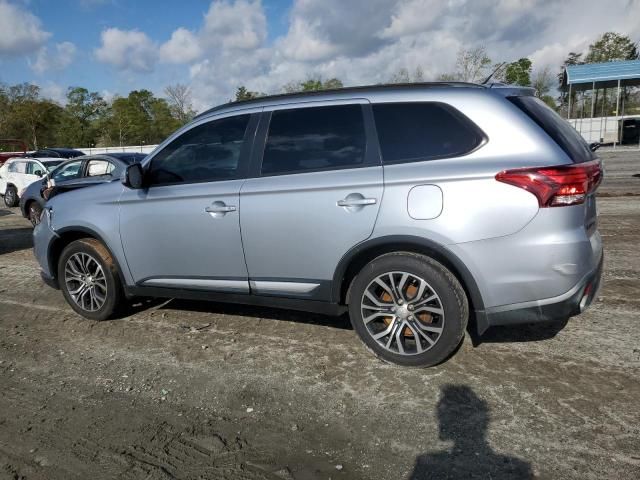 2016 Mitsubishi Outlander SE