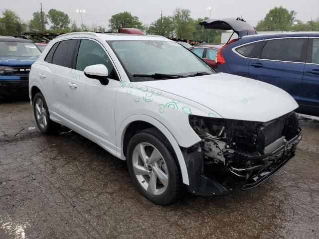 2021 Audi Q3 Premium 40