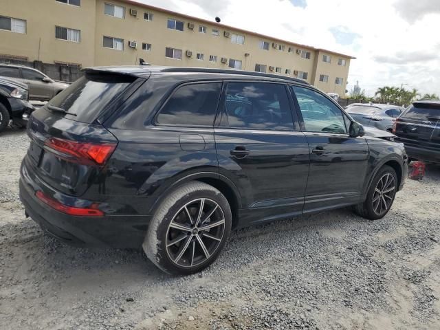 2023 Audi Q7 Premium Plus