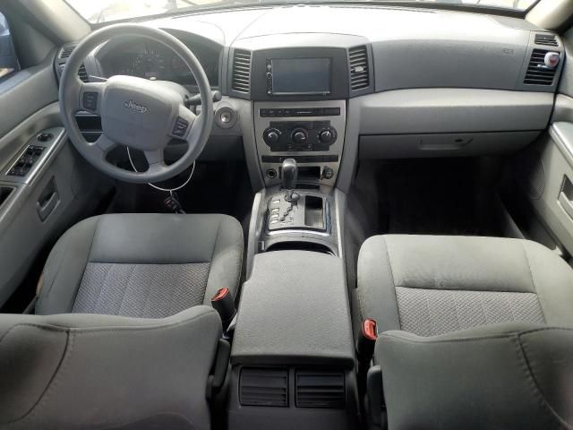 2006 Jeep Grand Cherokee Laredo