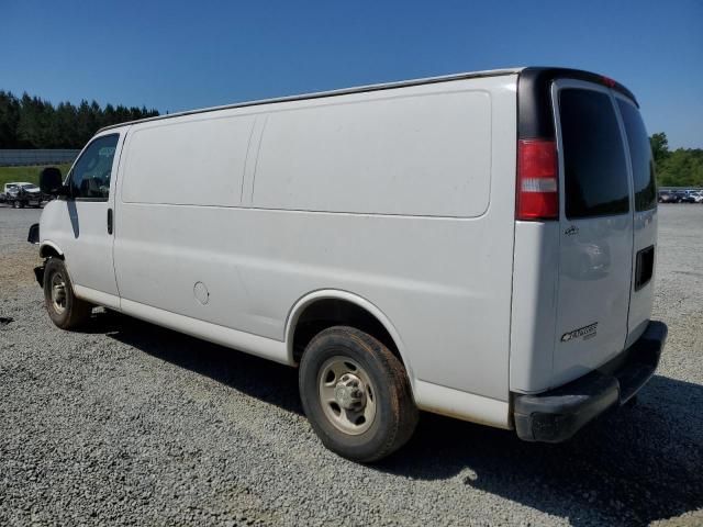 2016 Chevrolet Express G2500