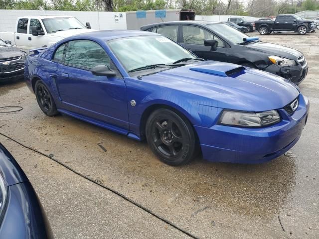 2004 Ford Mustang