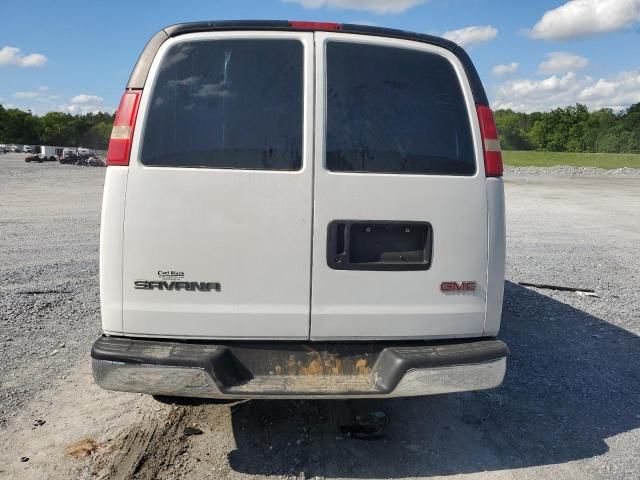 2004 GMC Savana G2500