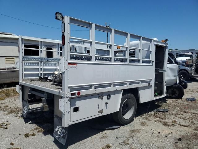 2022 Chevrolet Silverado Medium Duty