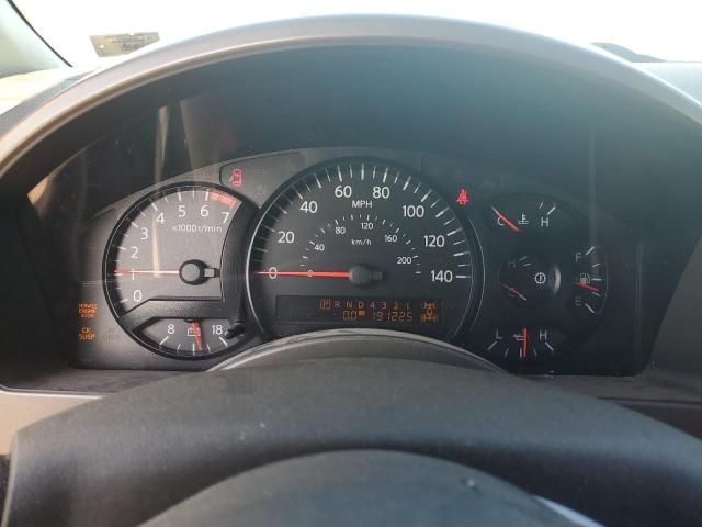 2004 Nissan Armada SE