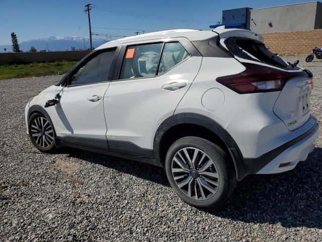 2022 Nissan Kicks SV