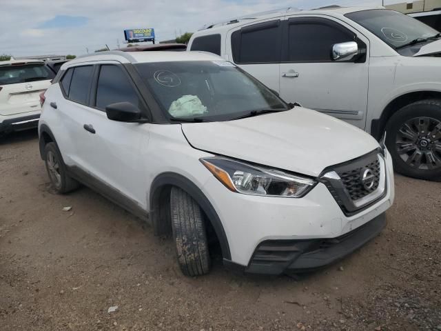 2018 Nissan Kicks S