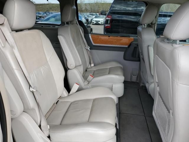 2009 Chrysler Town & Country Limited